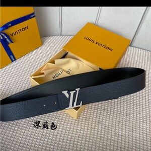 Louis Vuitton Men's Dark Blue Belt Bag